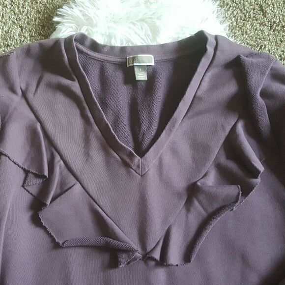 Chelsea28 purple ruffle sweatshirt Size Small - Picture 8 of 8